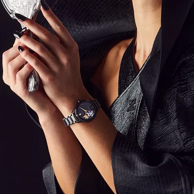 Reine-sorcière Reine-sorcière