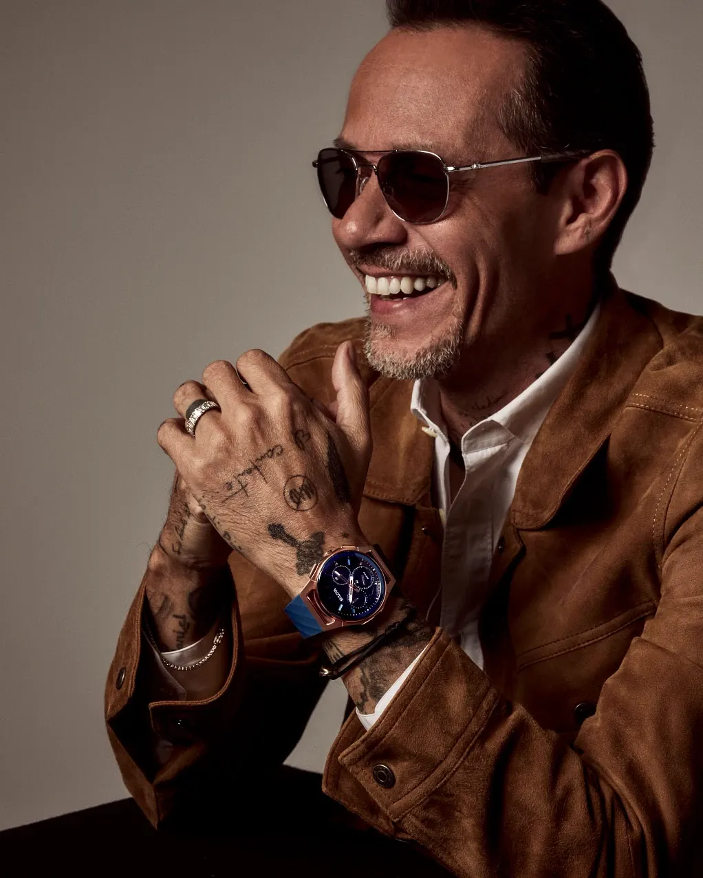 Marc Anthony CURV