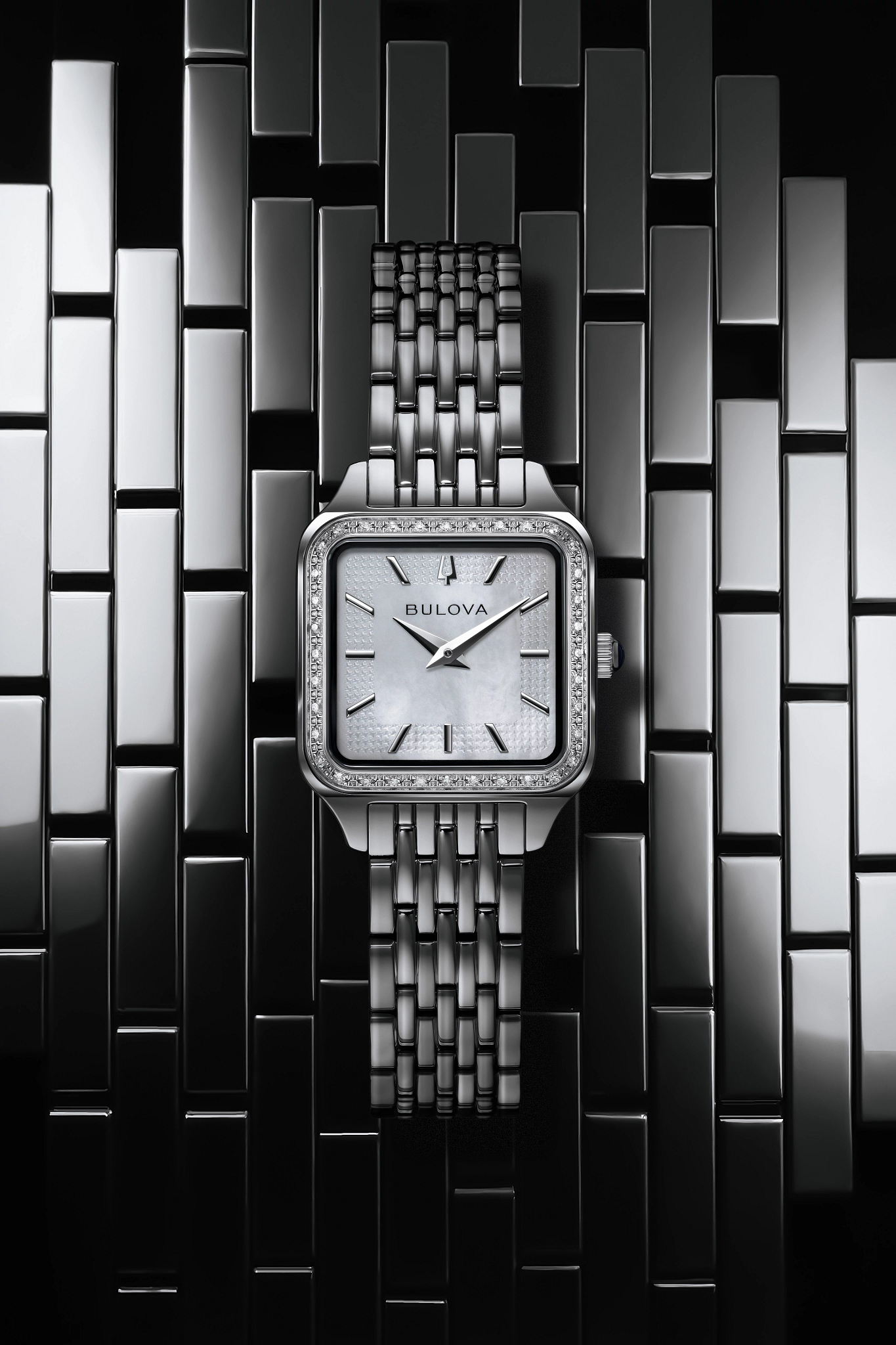 Sutton image number 4