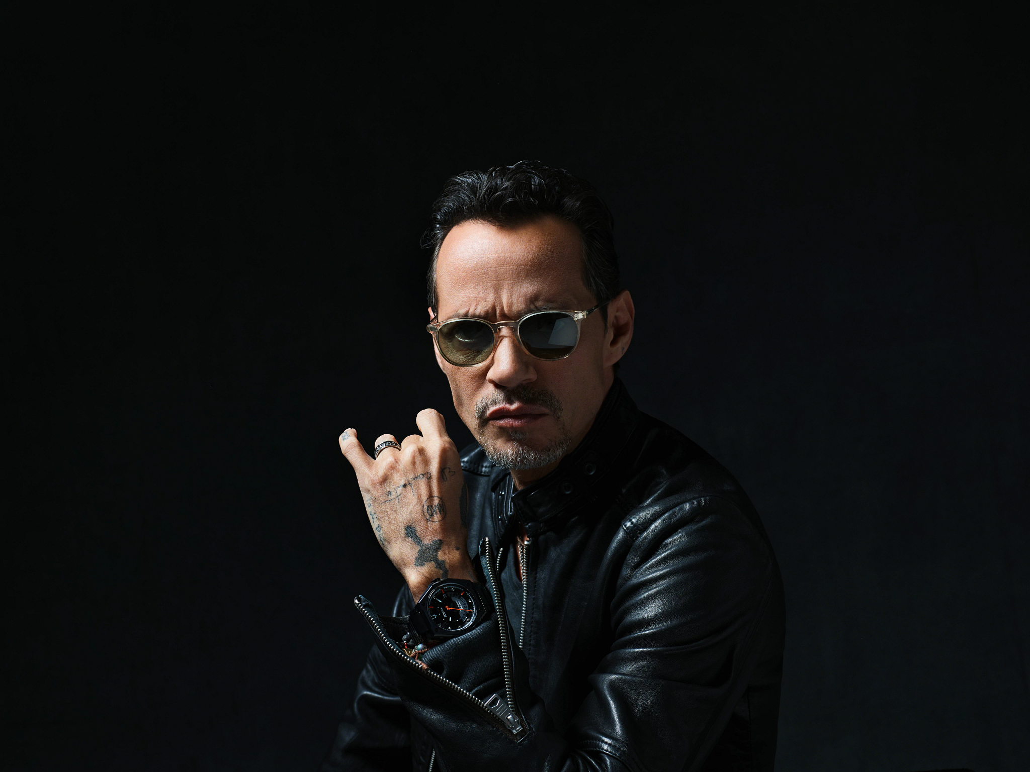 Marc Anthony Series X image number 3