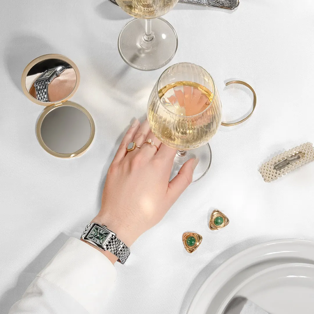 Carr&eacute;e Small Seconds