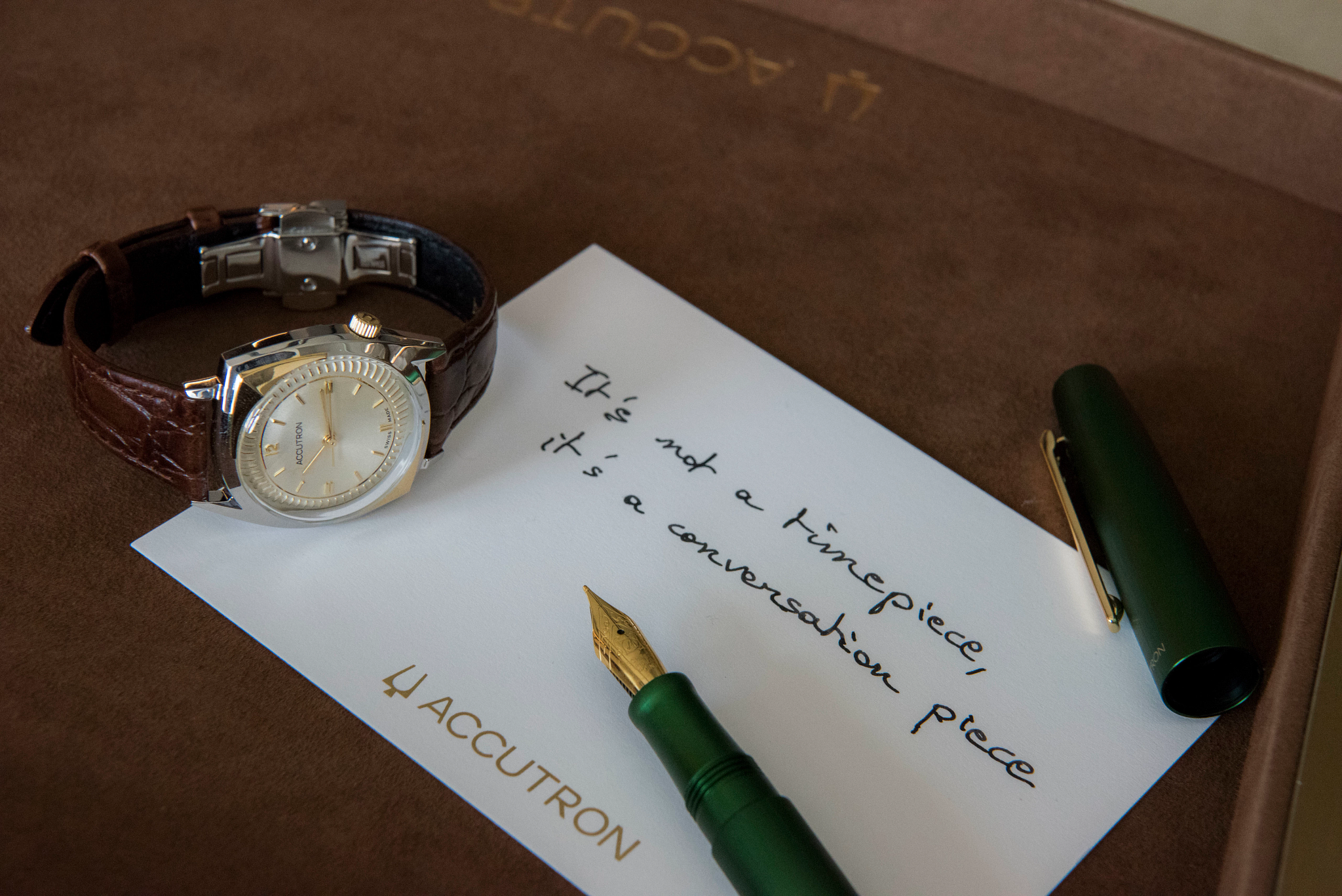 Green Fountain Pen image number 2