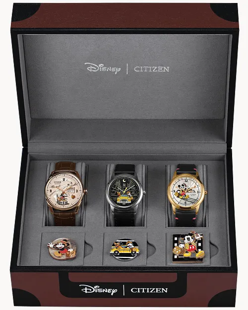 Mickey Mouse's Journey Collector's Set image number 0