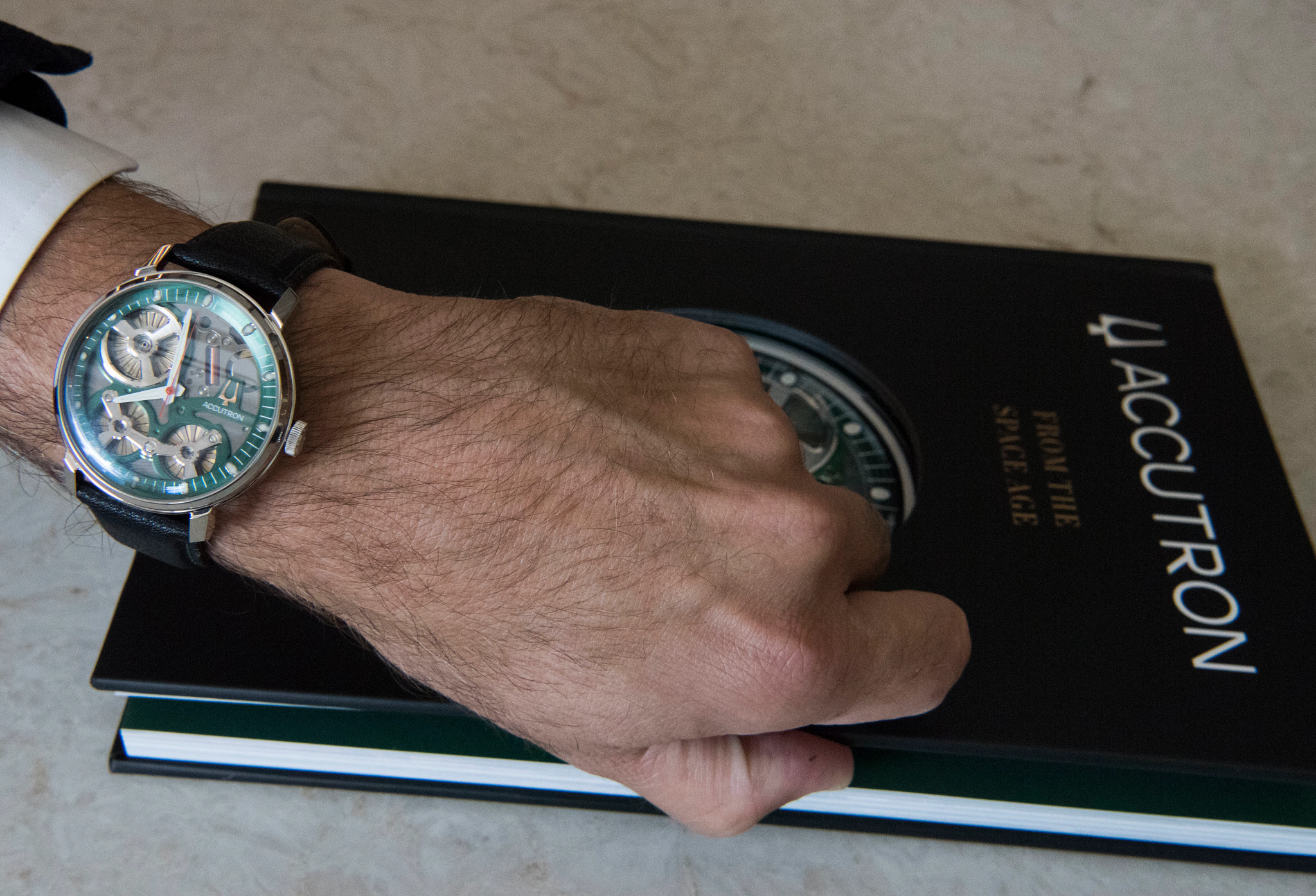 Accutron Book image number 3