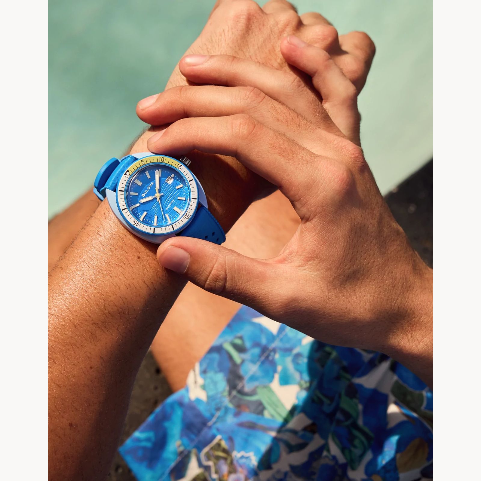 Bulova Snorkel "Blue Tang" Blue Dial Rubber Strap 100m WR Watch - 98B445 G-SHOCK Bulova Snorkel "Blue Tang" Blue Dial Rubber Strap 100m WR Watch - 98B445 G-SHOCK