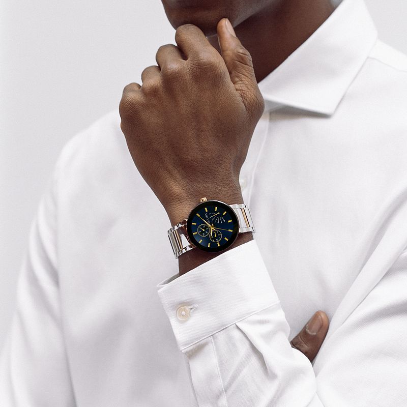 Bulova Futuro Men s Gold Tone Blue Dial Stainless Steel Watch Bulova