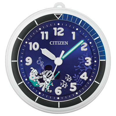 Mickey Mouse Water Sport Clock