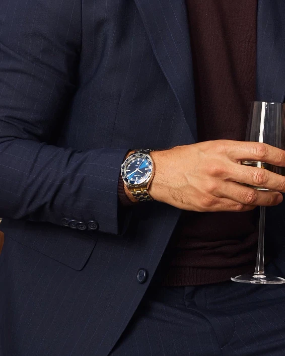 Carson image number 5