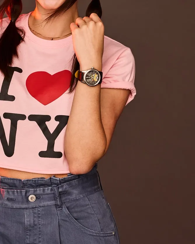 Mickey Mouse & Pluto Take NYC