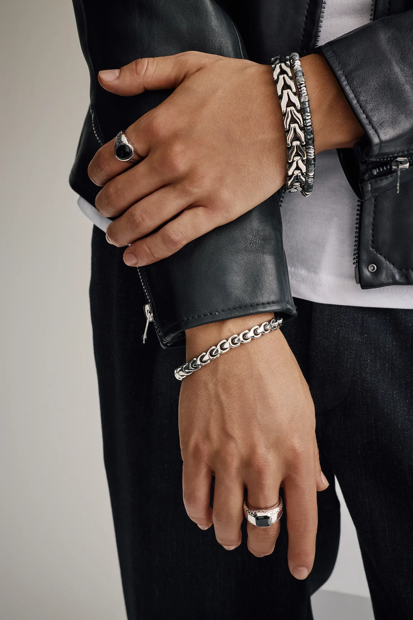 Bulova Link&trade; Ring