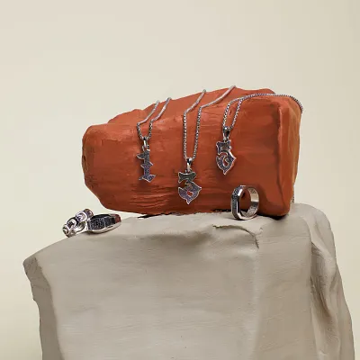 Marc Anthony Pendant Marc Anthony Pendant