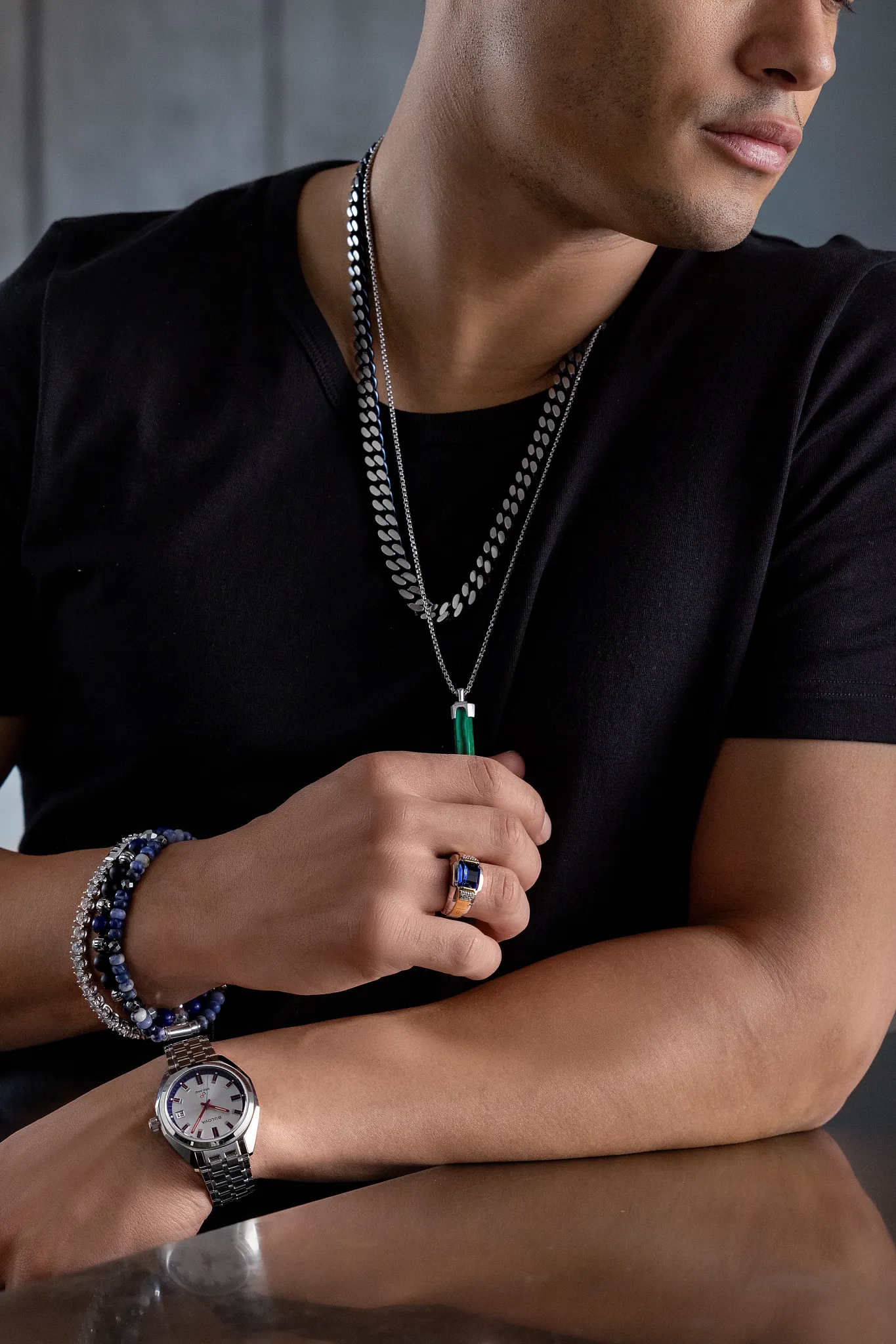 Classic Necklace image number 3