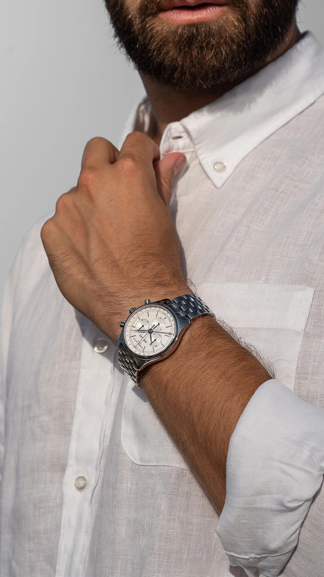 Quartz Chronograph Triple Calendar