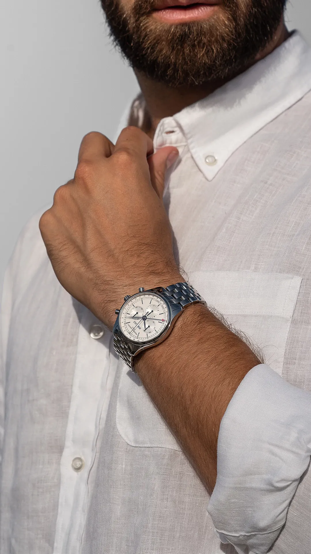 Quartz Chronograph Triple Calendar