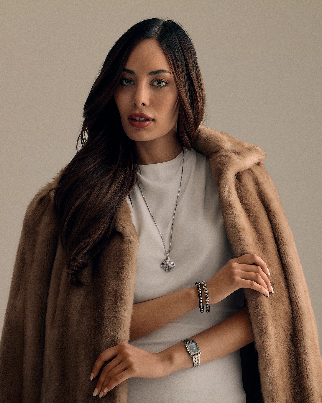 Sutton image number 4