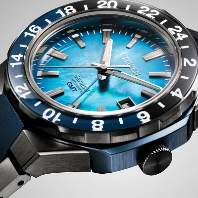 Series8 880 GMT Series8 880 GMT