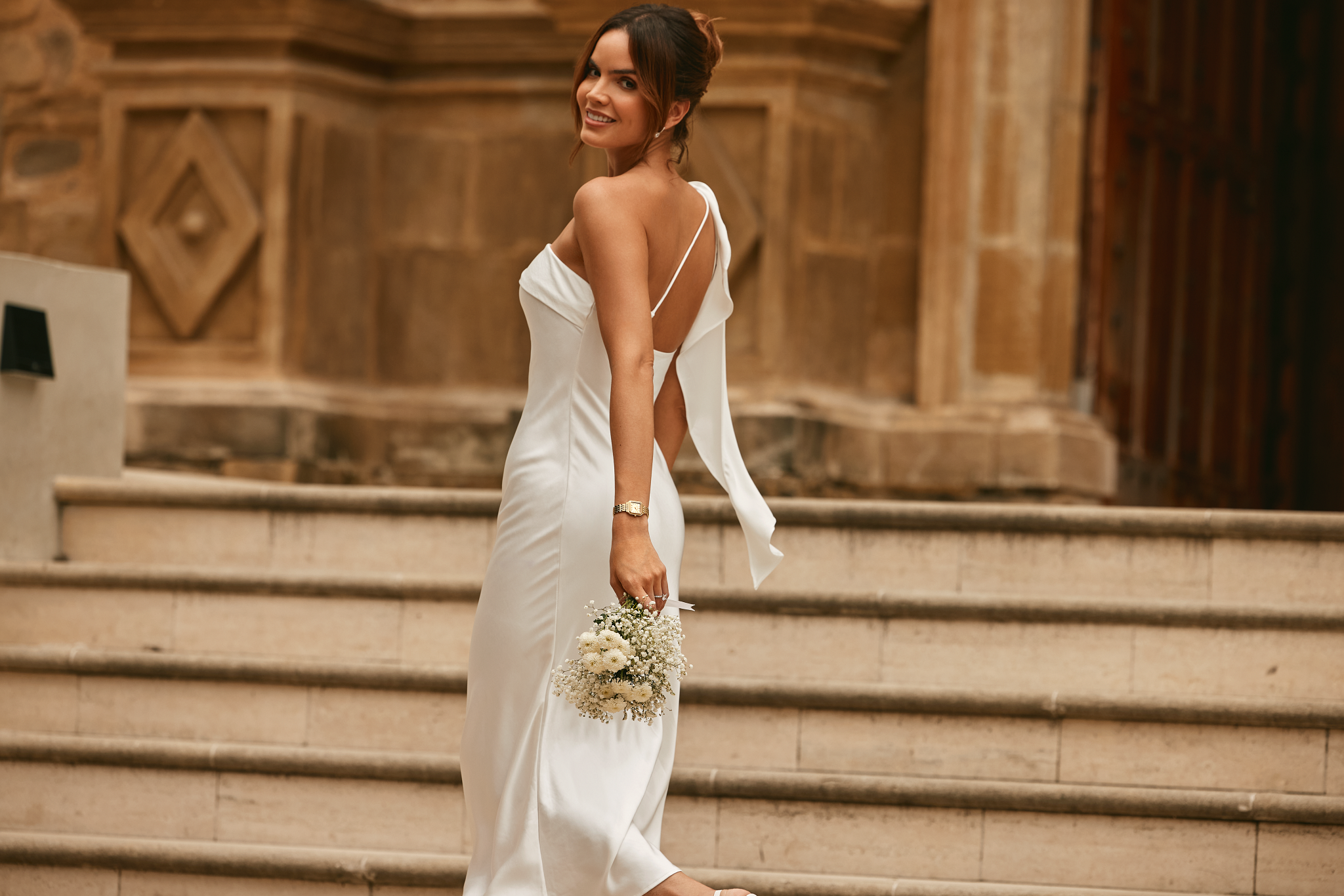 Sutton image number 4