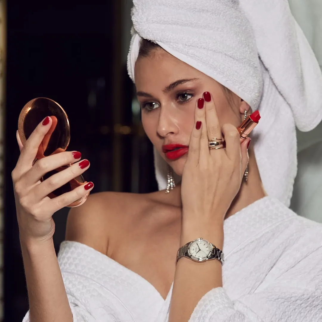 Sutton image number 4