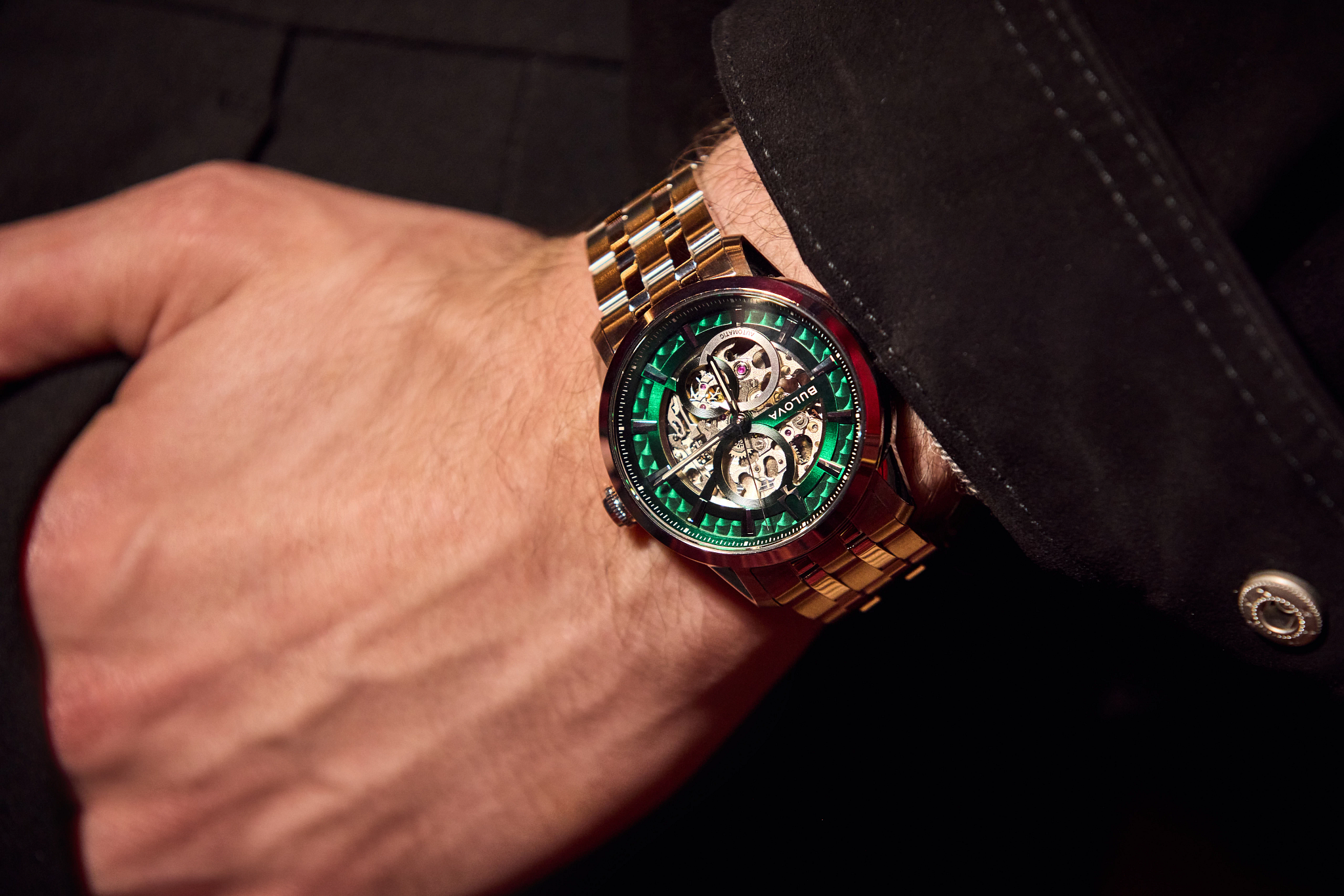 Sutton image number 3