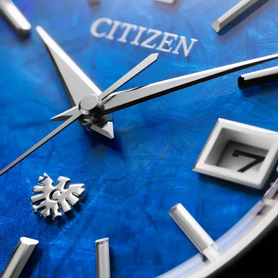The CITIZEN The CITIZEN