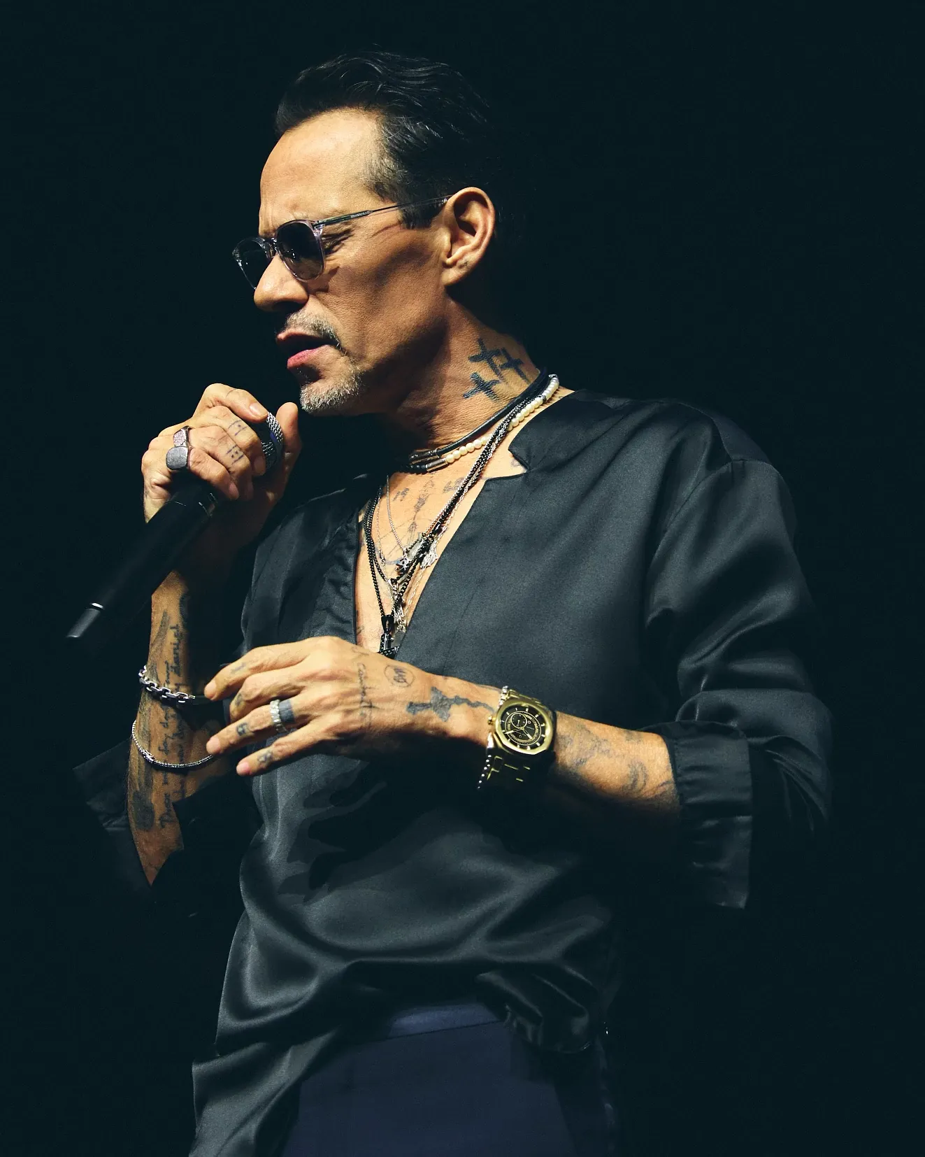 Marc Anthony Surveyor