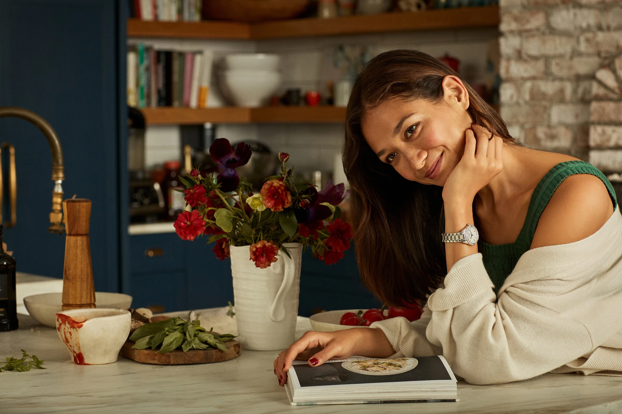 Sutton image number 4