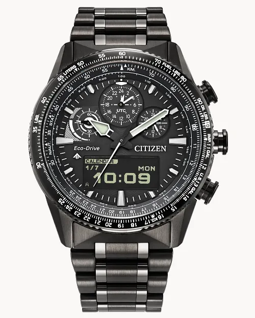 Promaster Skyhawk U830 image number 0