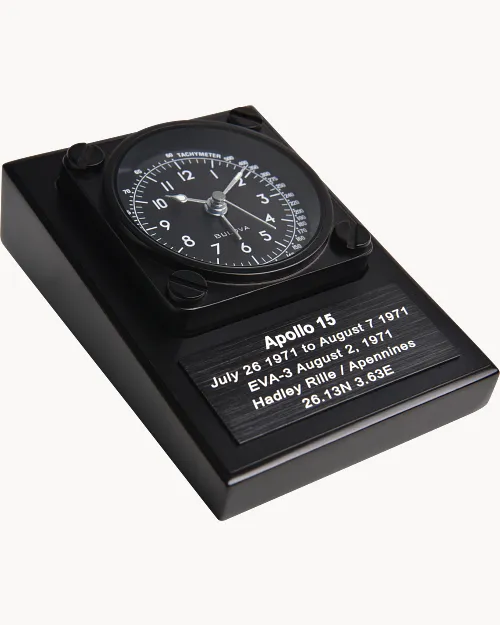 Lunar Pilot Travel Clock image number 0