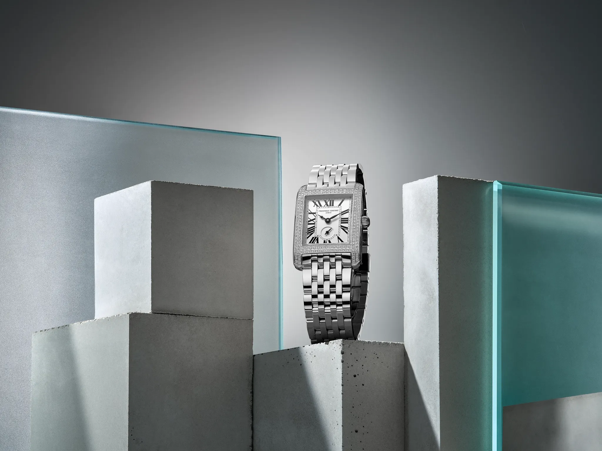 Carr&eacute;e Small Seconds