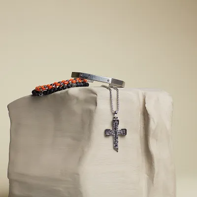 Marc Anthony Pendant Marc Anthony Pendant