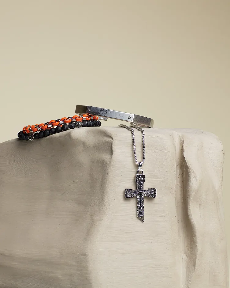 Marc Anthony Pendant image number 4